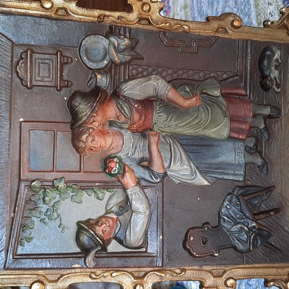 PRICE DROP!Antique BRADLEY & HUBBARD Easel Back Wall Plaque - Picture 2 of 6